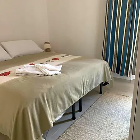 Almat Bed & Breakfast 3*